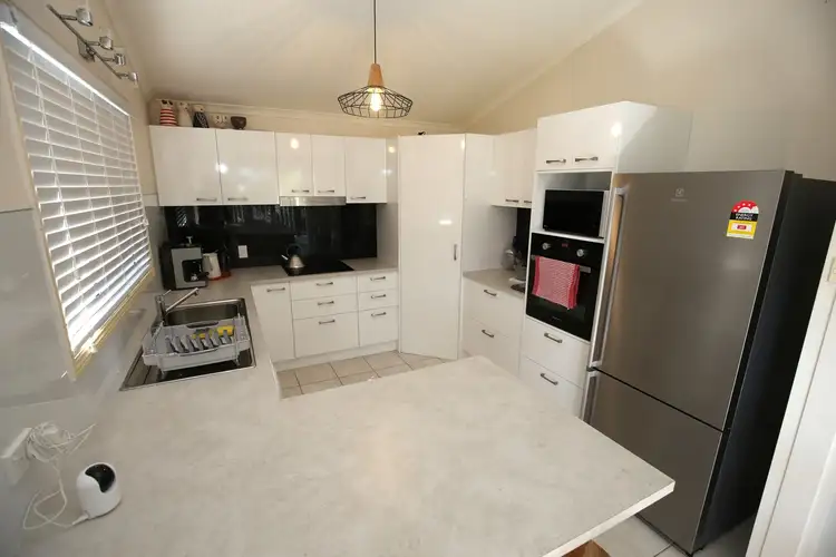 Second view of Homely house listing, 1 Link Avenue, Lamb Island QLD 4184