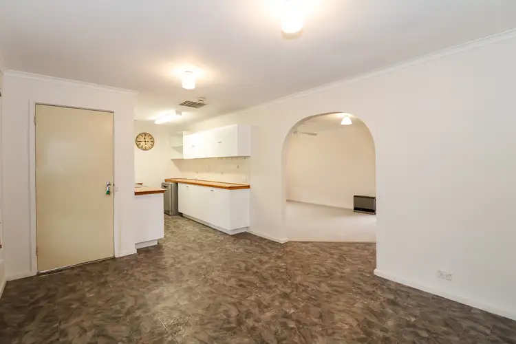 Fifth view of Homely house listing, 5 Harrison Crescent, Swan Hill VIC 3585