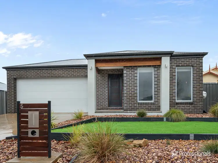 5 Forest view Drive, Maryborough VIC 3465