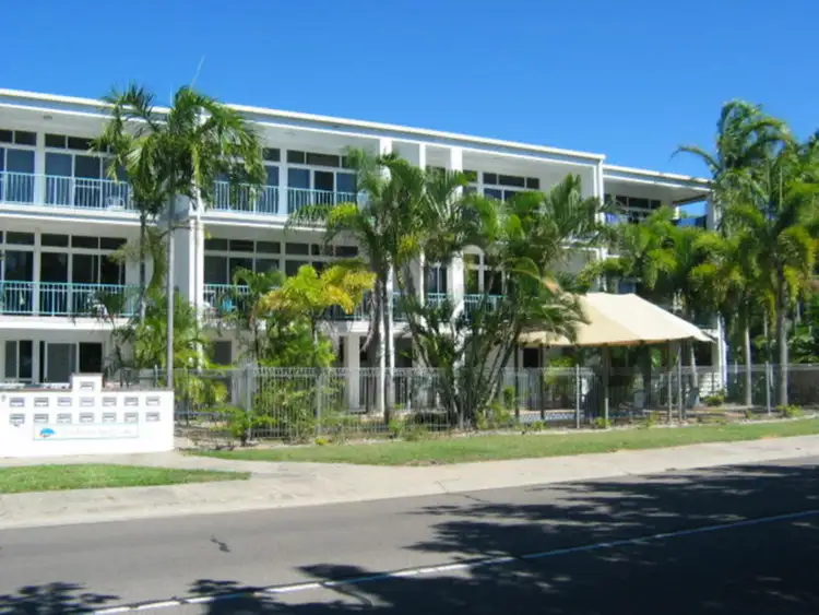 12/89 Horseshoe Bay Road, Bowen QLD 4805