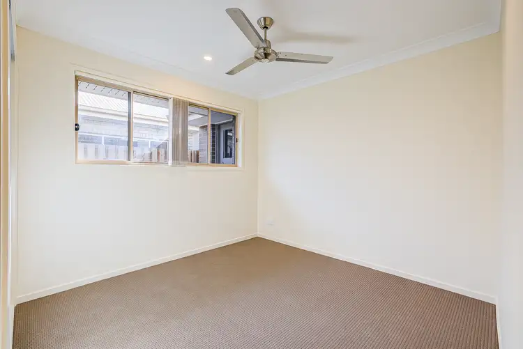 Fifth view of Homely semi-detached listing, 1/7 Barnyard Drive, Park Ridge QLD 4125