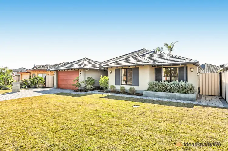 18 Ashmore Avenue, Canning Vale WA 6155