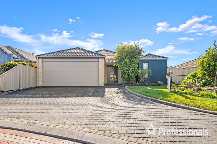 Second view of Homely house listing, 4B Nemcia Close, Yakamia WA 6330