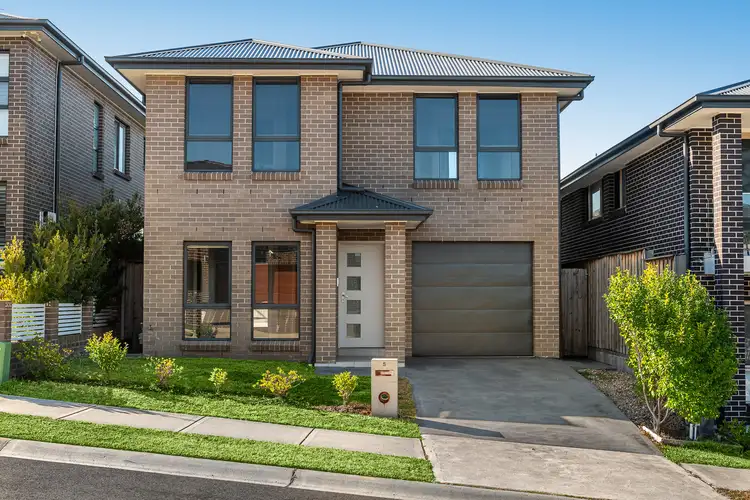 5 Andromeda Street, Campbelltown NSW 2560