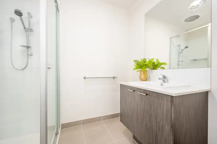 Seventh view of Homely house listing, 10 Jasper Drive, Shepparton North VIC 3631