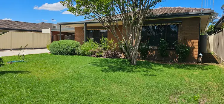 7 Kirsten Street