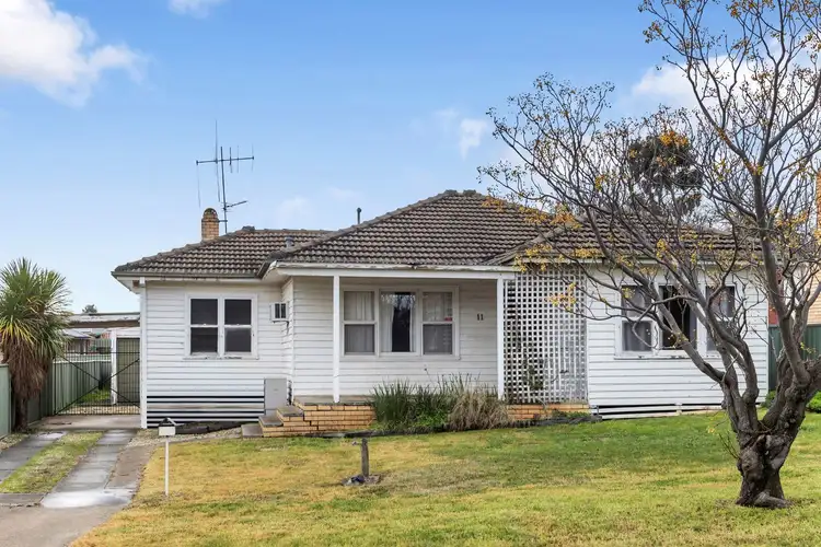 11 Graham Street, Kangaroo Flat VIC 3555