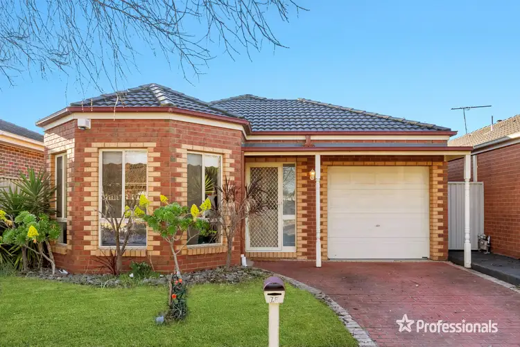 76 Clarendon Wynd, Caroline Springs VIC 3023