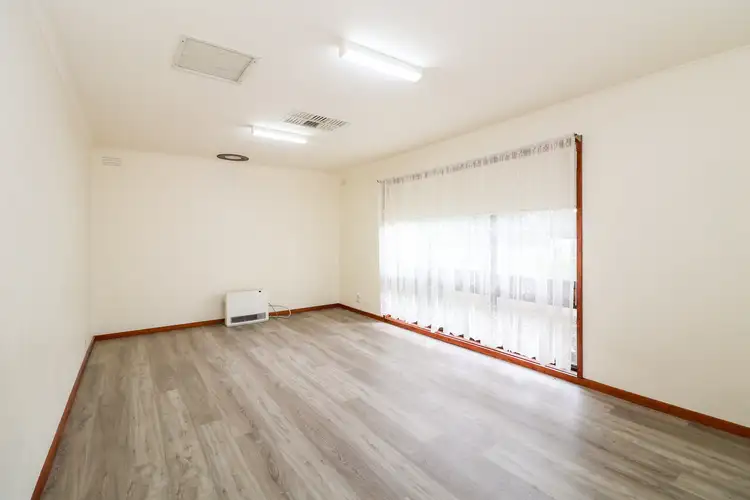 Fourth view of Homely house listing, 25 Domaille Crescent, Swan Hill VIC 3585