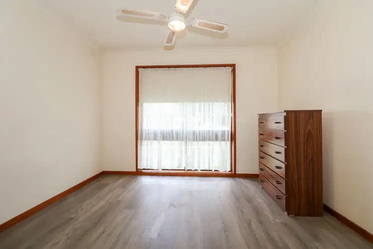 Sixth view of Homely house listing, 25 Domaille Crescent, Swan Hill VIC 3585