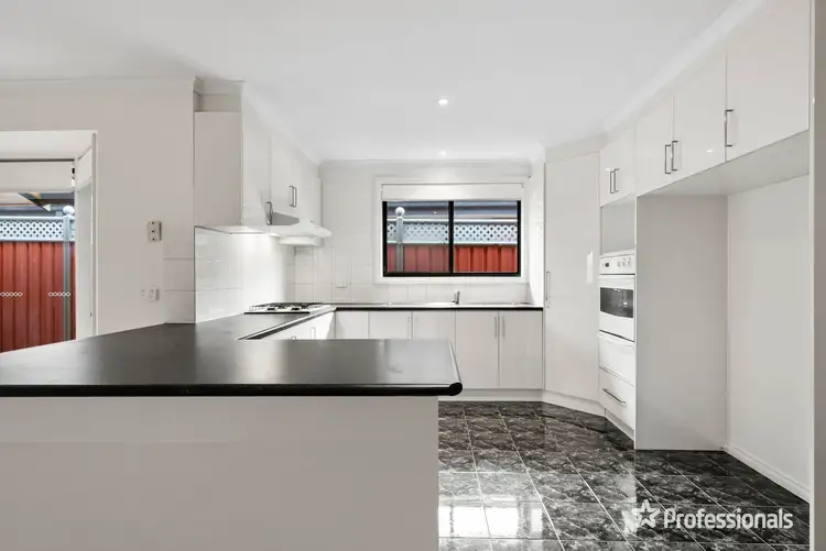 Fifth view of Homely house listing, 2/8 Kontek Way, Sydenham VIC 3037
