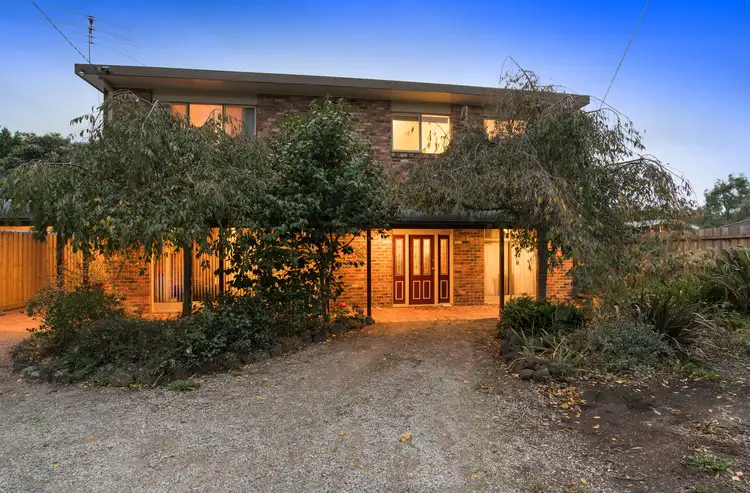 Second view of Homely house listing, 5 Highpoint Avenue, Mooroolbark VIC 3138