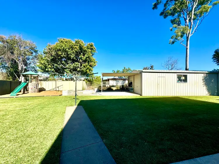 7 GORDON Terrace, Moranbah QLD 4744