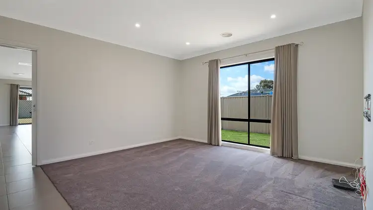 Fifth view of Homely house listing, 3 Rembrandt Road, Shepparton VIC 3630