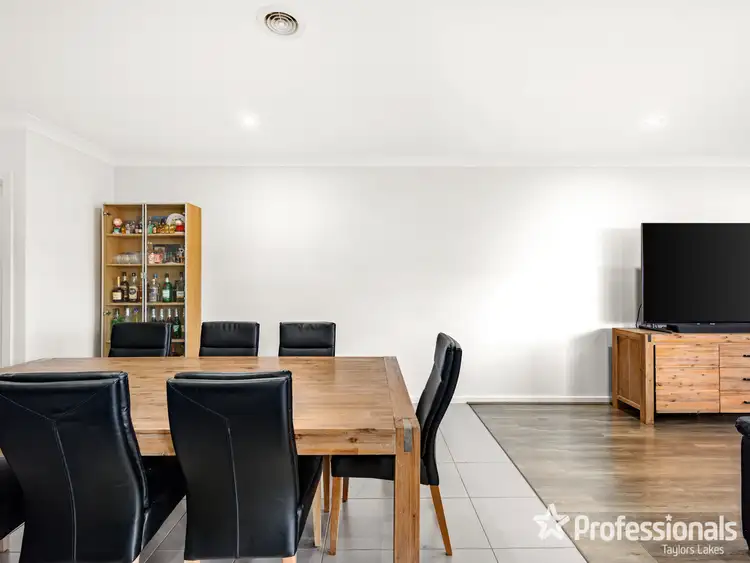 Fourth view of Homely house listing, 61 Keynes Circuit, Fraser Rise VIC 3336