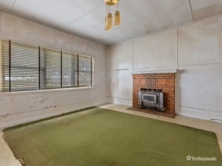 Fourth view of Homely house listing, 5 Chaplins Road, Carisbrook VIC 3464