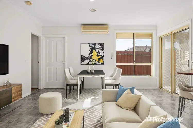 Fifth view of Homely house listing, 2/19 Silverdene Avenue, Sydenham VIC 3037