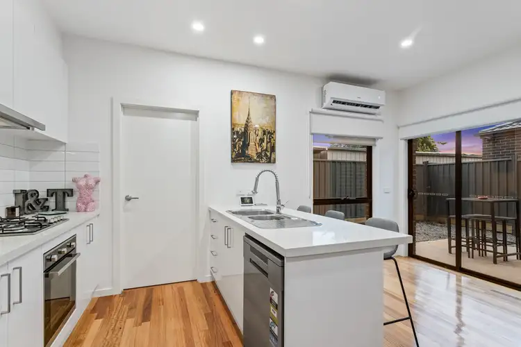 Fifth view of Homely townhouse listing, 3/42 Buckingham Street, Sydenham VIC 3037