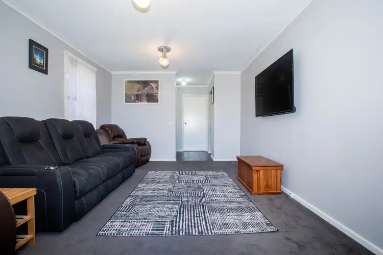 Second view of Homely house listing, 7 Middlesex Crescent, Shepparton VIC 3630