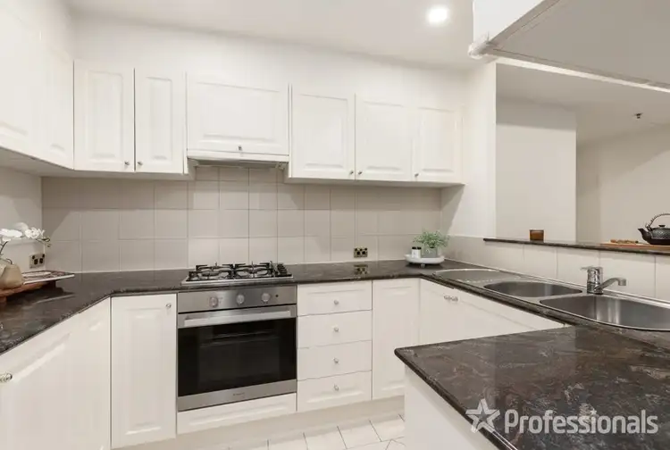Third view of Homely apartment listing, 105/15 Queens Road, Melbourne VIC 3004