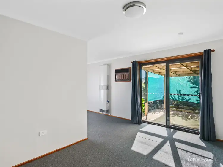 Third view of Homely house listing, 6 Hillview Avenue, Maryborough VIC 3465