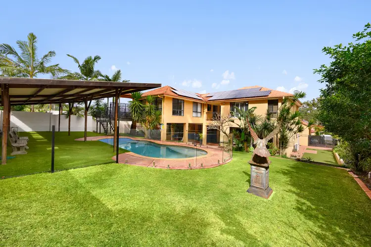 115 Arun Drive, Arundel QLD 4214