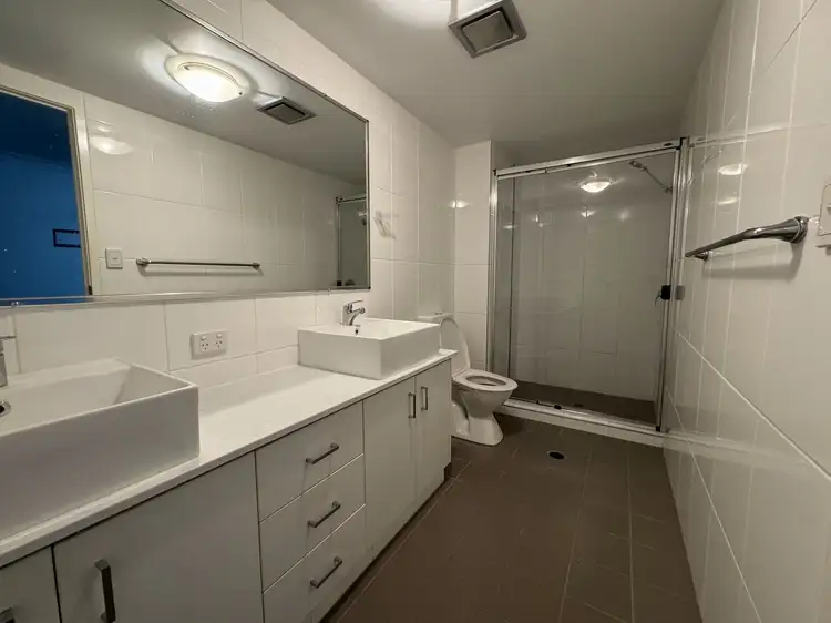 Fifth view of Homely unit listing, 2/8 Proud Street, Labrador QLD 4215