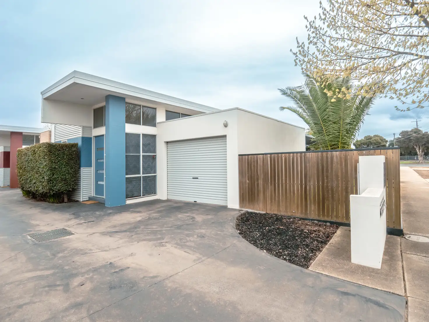 Main view of Homely unit listing, 1/104 Sobraon Street, Shepparton VIC 3630