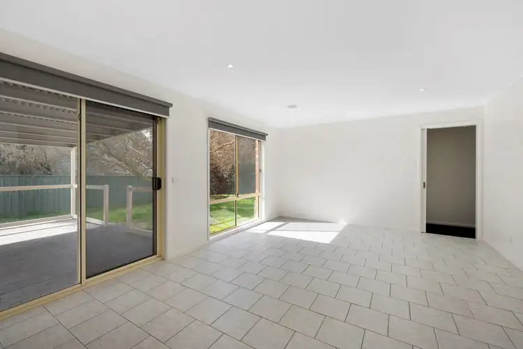 Sixth view of Homely house listing, 6 Brooke Court, Strathdale VIC 3550