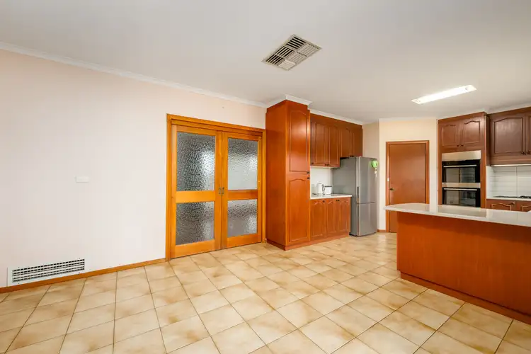 Fifth view of Homely house listing, 9 Beckett Court, Shepparton VIC 3630