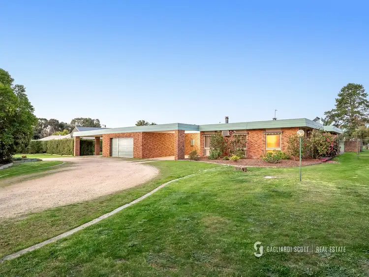 10 Davies Drive, Shepparton East VIC 3631