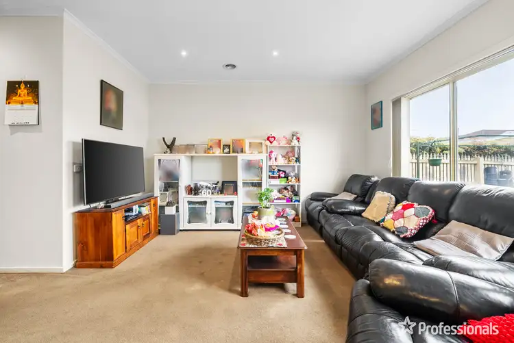 Fifth view of Homely townhouse listing, 5 Amberlea Circuit, Taylors Hill VIC 3037
