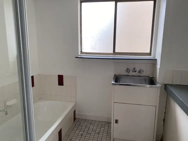 Fifth view of Homely unit listing, 8/45 Australia Avenue, Broadbeach QLD 4218