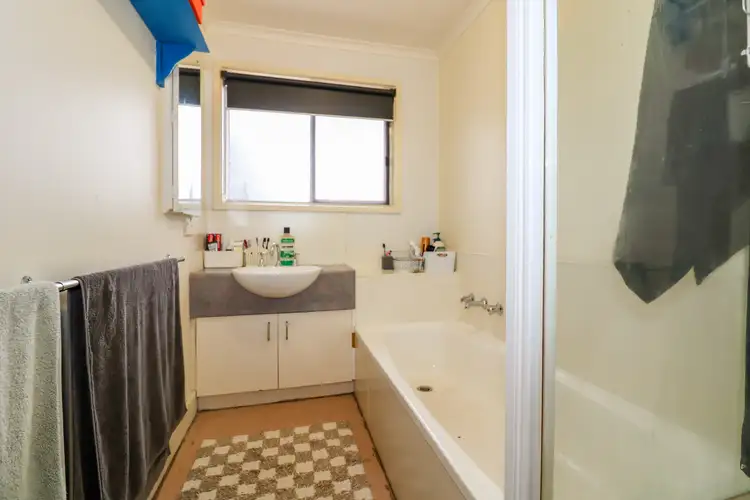 Seventh view of Homely house listing, 7 Harrison Crescent, Swan Hill VIC 3585