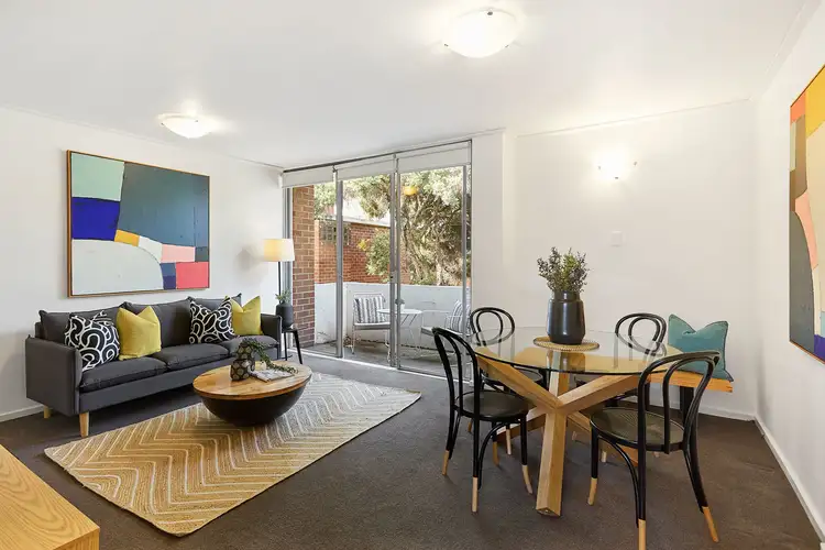 12/80 O'Shanassy Street, North Melbourne VIC 3051