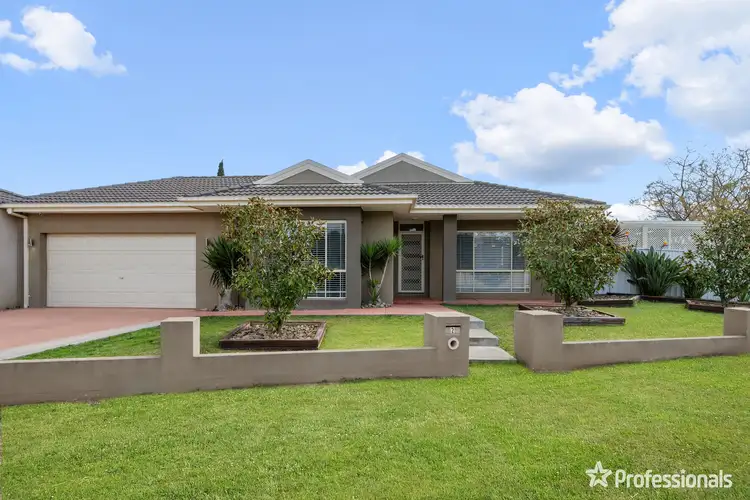 Main view of Homely house listing, 2 Keiwa Place, Taylors Hill VIC 3037