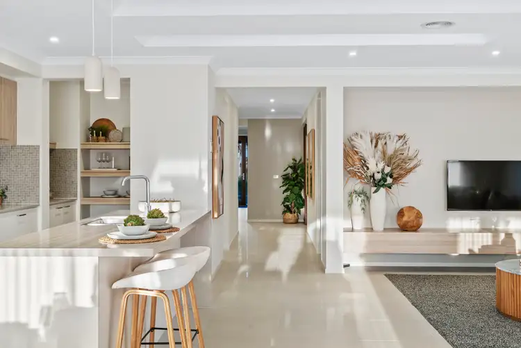 Fifth view of Homely house listing, 6 Lorikeet Street, Kialla VIC 3631