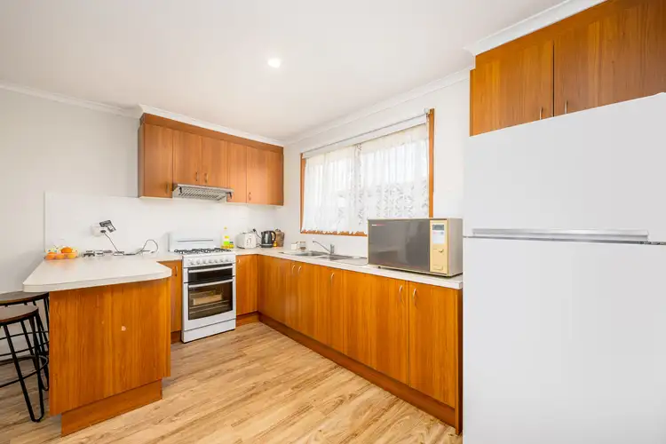 Sixth view of Homely unit listing, 2/8-10 Brown Street, Tatura VIC 3616