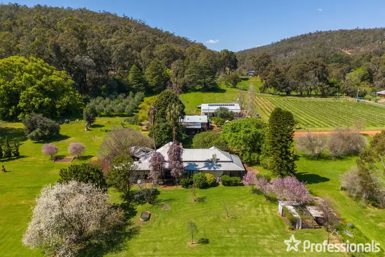 19 Loaring Road, Bickley WA 6076