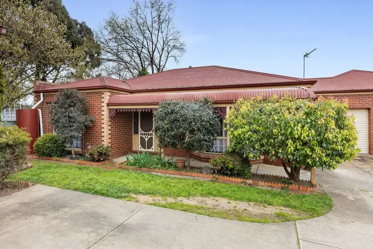 Main view of Homely unit listing, 4/2 Bayne Street, Bendigo VIC 3550