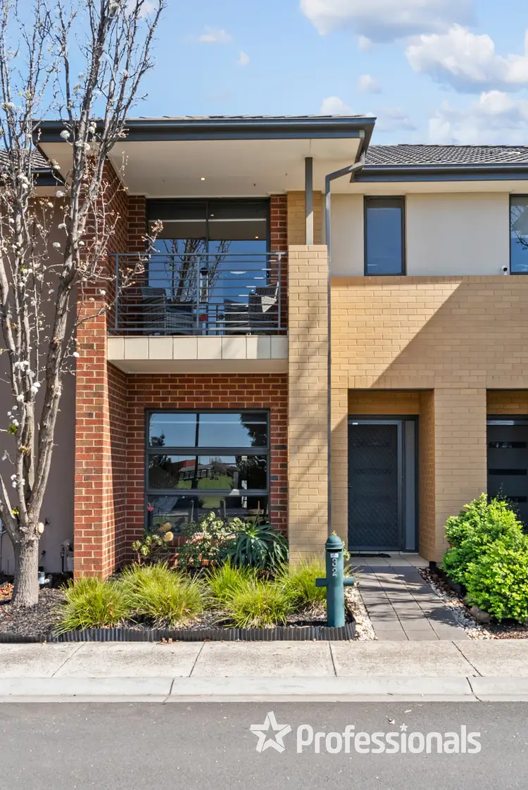 Second view of Homely townhouse listing, 32 Eloura Circuit, Taylors Hill VIC 3037