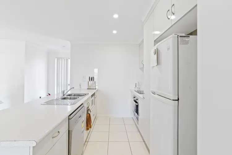 Fifth view of Homely house listing, 5 Sorrento Way, Zilzie QLD 4710