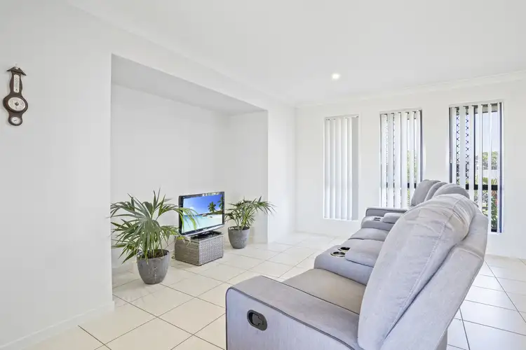 Sixth view of Homely house listing, 5 Sorrento Way, Zilzie QLD 4710