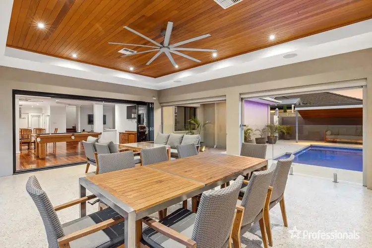 Fourth view of Homely house listing, 2 Gallagher Way, Wattle Grove WA 6107
