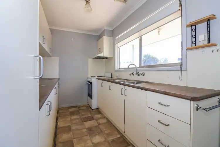 Fifth view of Homely house listing, 2 Chaplin Street, Swan Hill VIC 3585