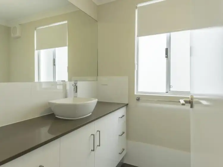Seventh view of Homely townhouse listing, 7/395 Carrington Street, Hamilton Hill WA 6163
