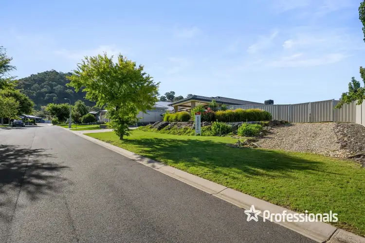 13 Toy Court, Wodonga VIC 3690
