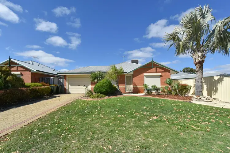 4/19 Roseheath Boulevard, Kiara WA 6054
