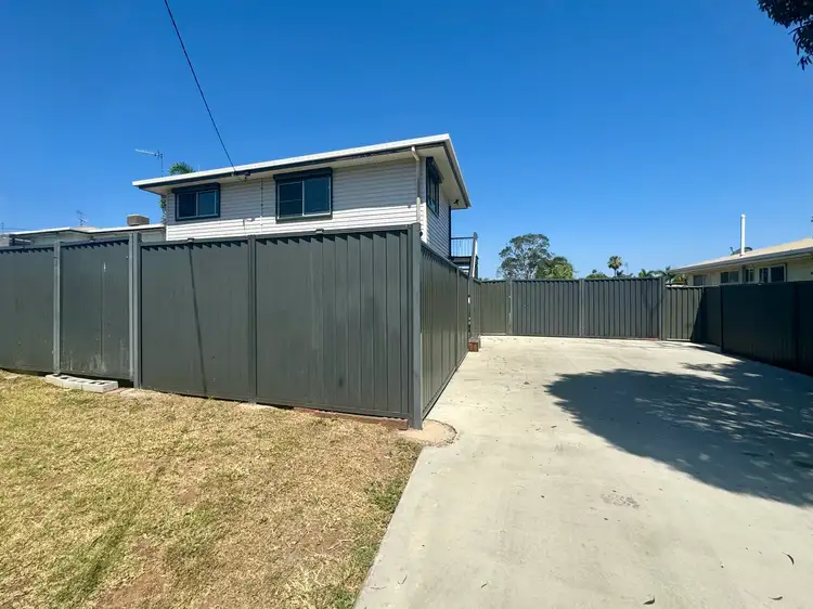 4 HANNAN Drive, Moranbah QLD 4744