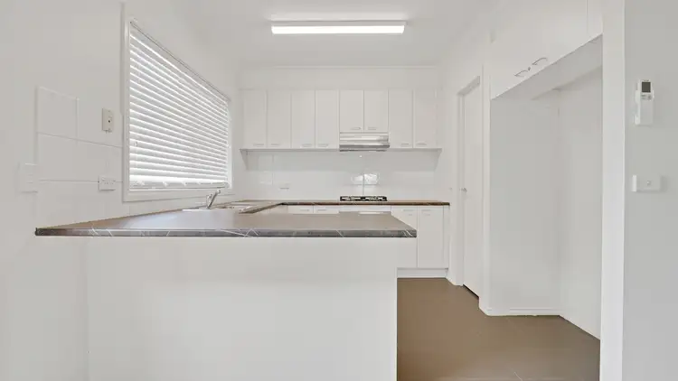 Fourth view of Homely unit listing, 1/118 Swallow Street, Shepparton VIC 3630